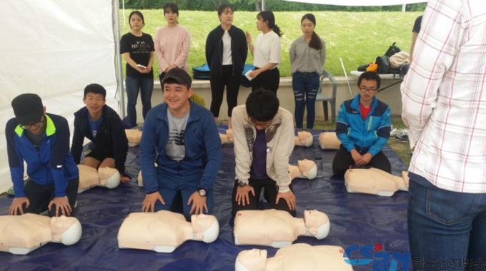 생명을 살리는 4분 기적의 심폐소생술 체험존(ZONe)운영