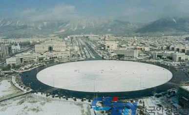 창원시청광장。